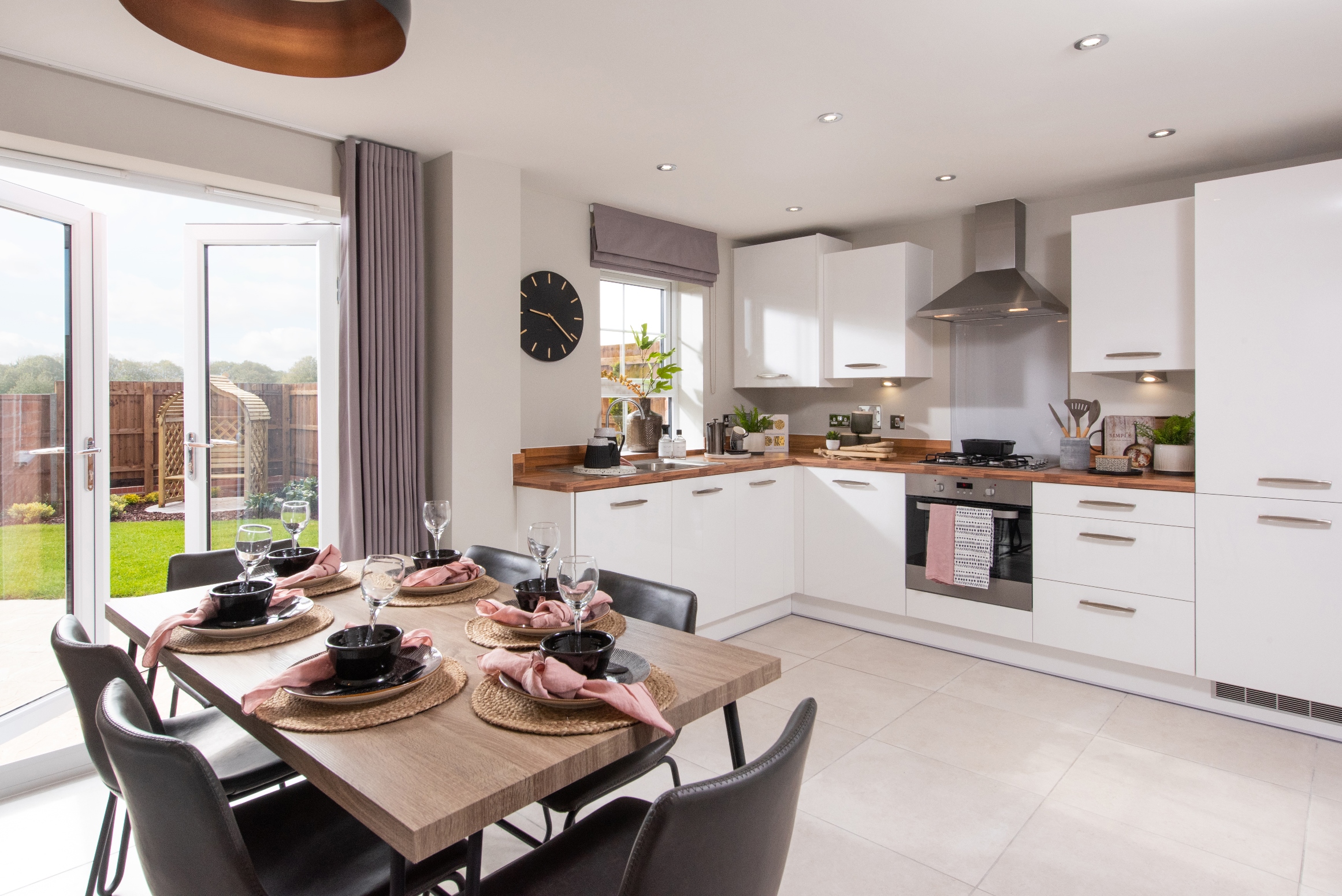 B&DWNM – A typical Barratt kitchen and dining area in the Maidstone